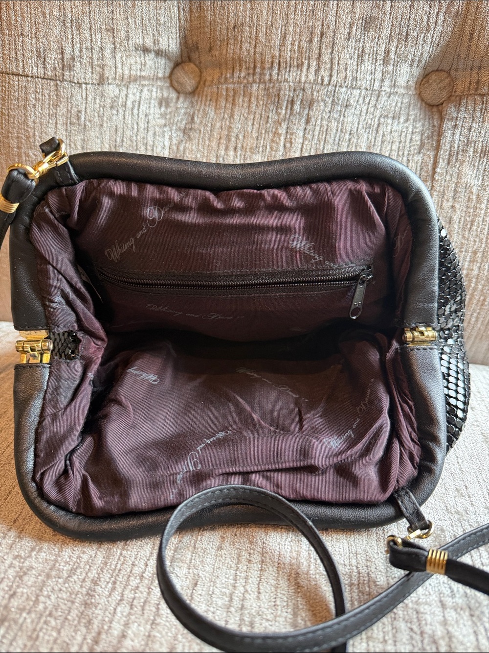 Whiting & Davis Black Enamel Mesh Evening Bag - Picture 3 of 4